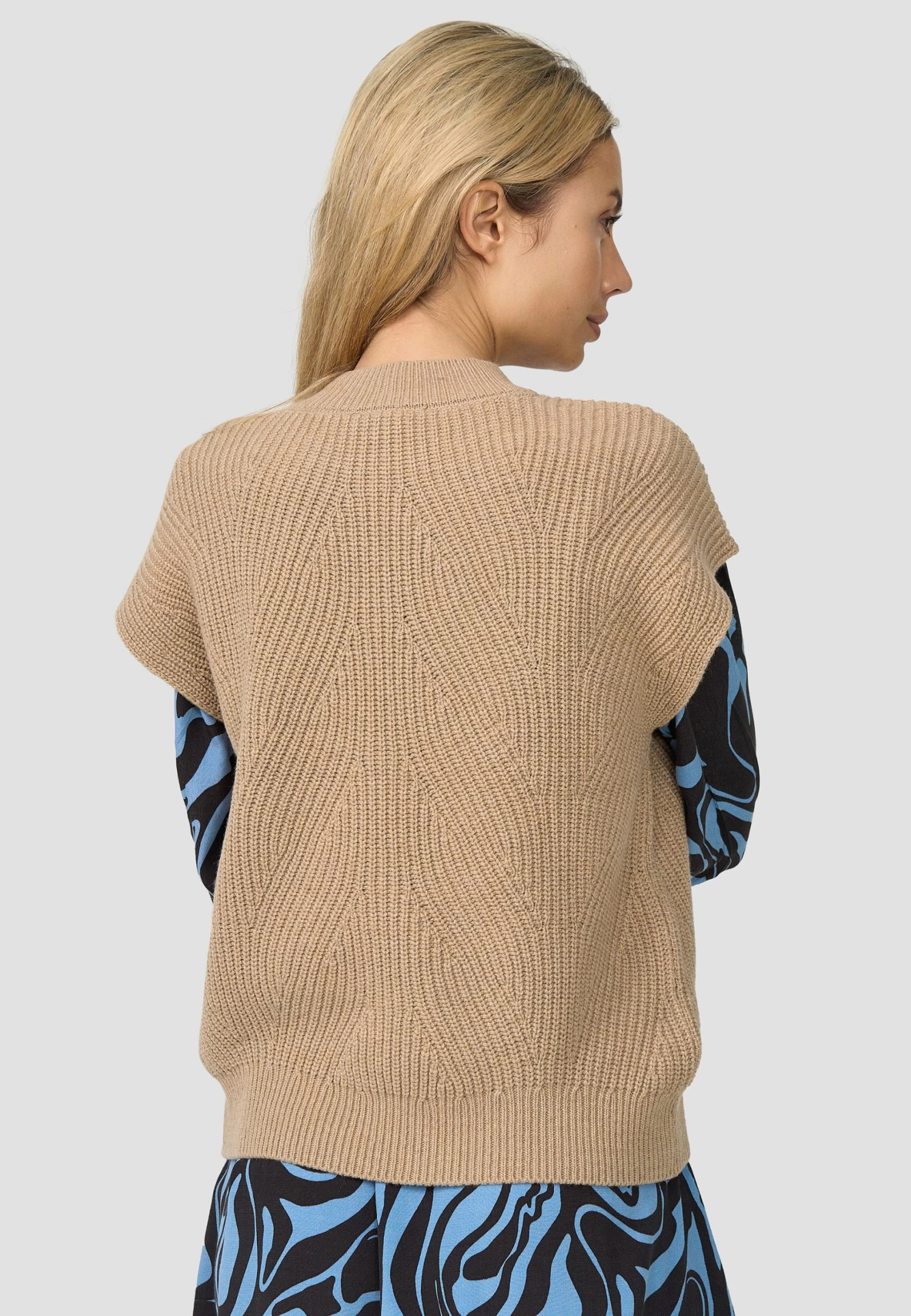 Re.draft Knit Vest Zip Troyer – Bild 3